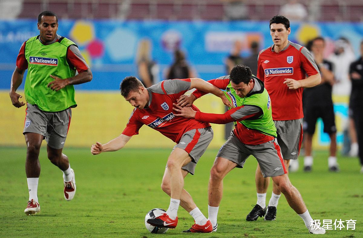 英格兰|足球播报：斯洛伐克防线偏弱  英格兰主场威力十足 阿塞拜疆回暖