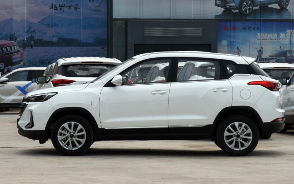SUV|入门SUV的新选择! 标配1.5T动力，起步5.99万，日常代步足以