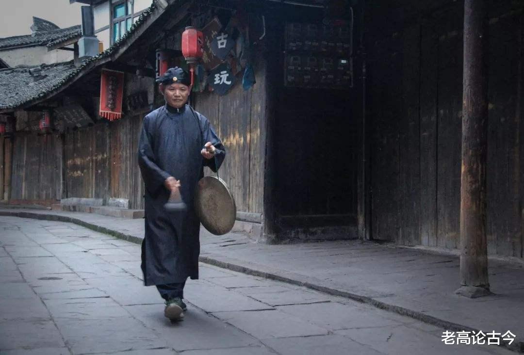 #历史揭秘#古代为啥会有“打更”这个职业？原来还有这么多作用！涨姿势