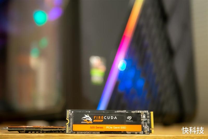 诺基亚8|连硬盘都是顶级的“游戏怪兽”！ROG光魔G35电竞主机评测