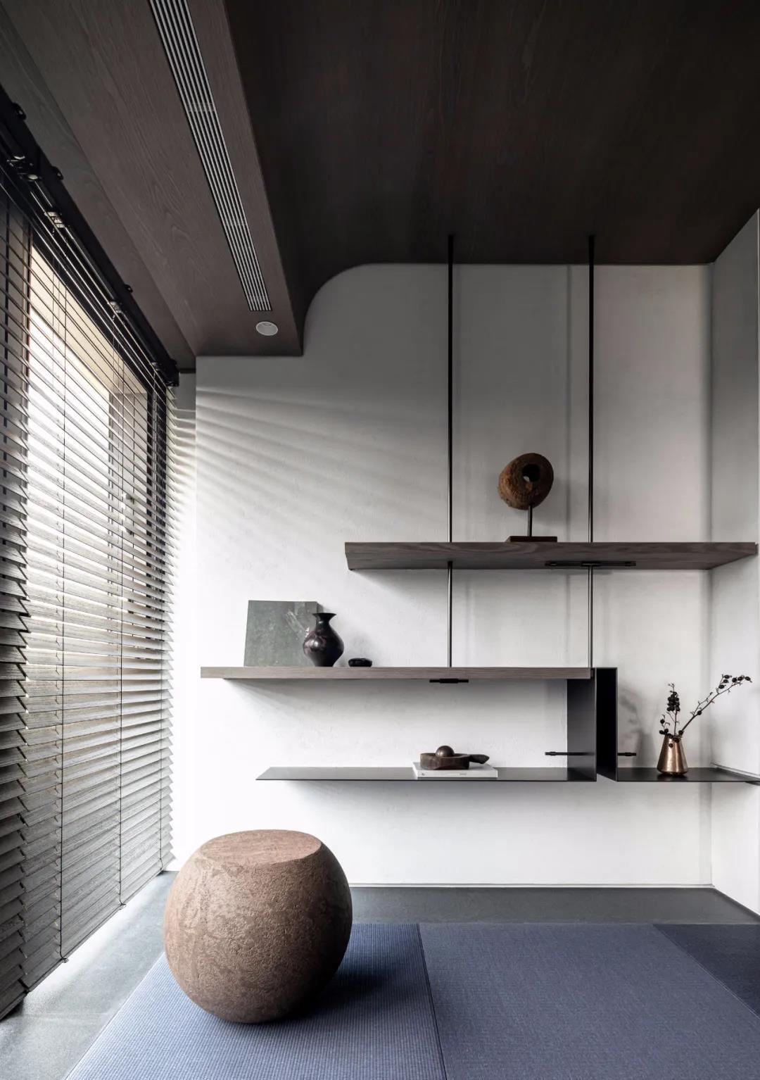 |都市精英270㎡的大平层，巧用黑白灰打造出极致高级感，太漂亮了