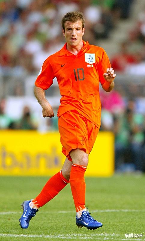 罗本：荷兰足球20年十大巨星，现役仅罗本入选，冰王子排第二，第一太妖