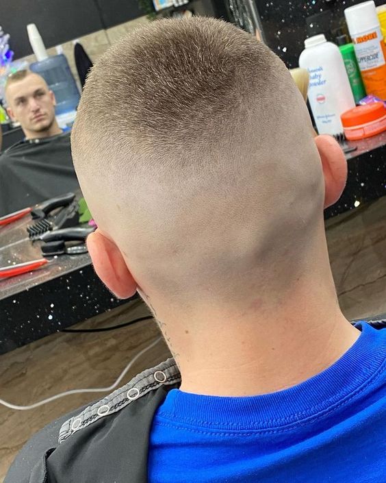 发型|男发想帅别乱剪,两侧铲短,圆寸头,飞机头发型合集30款,喜欢吗