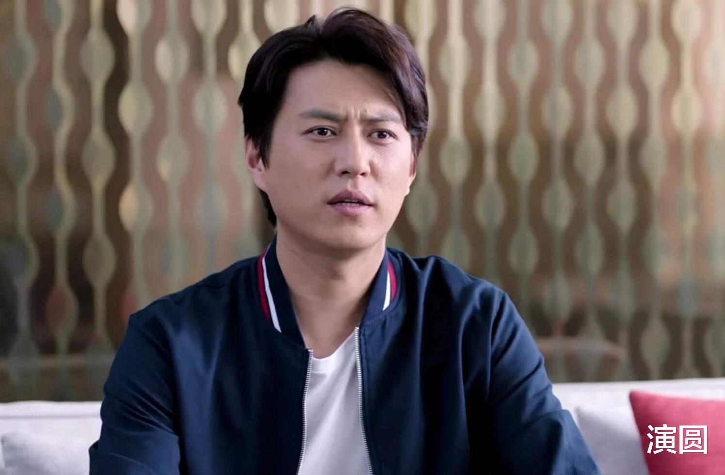「靳东」《如果岁月》未收官，靳东又一新剧来袭，搭档95后小花惹关注