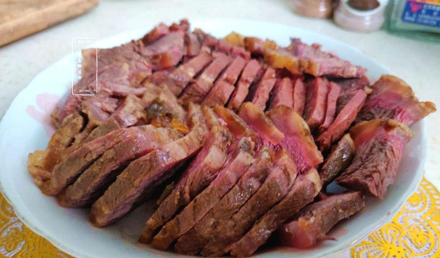 [酱牛肉]酱牛肉这样做，劲道不塞牙不干又不散，这是我家用了20多年的秘方