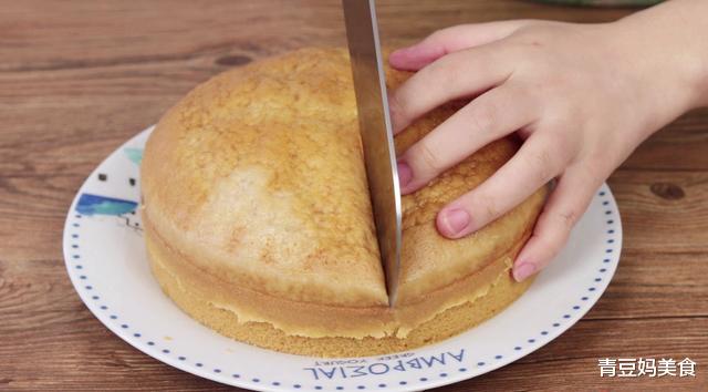 「」想吃马拉糕不用出去买了，自己在家做，蓬松不塌陷，香味浓郁