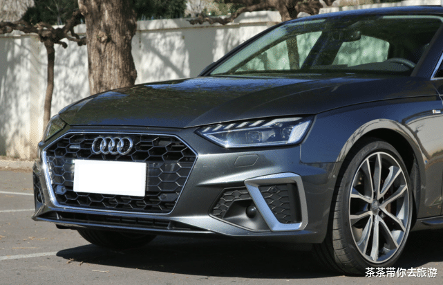 奇瑞瑞虎|奥迪也降价上瘾？一路狂跌倒24万，油耗3毛5，30天狂卖13053辆