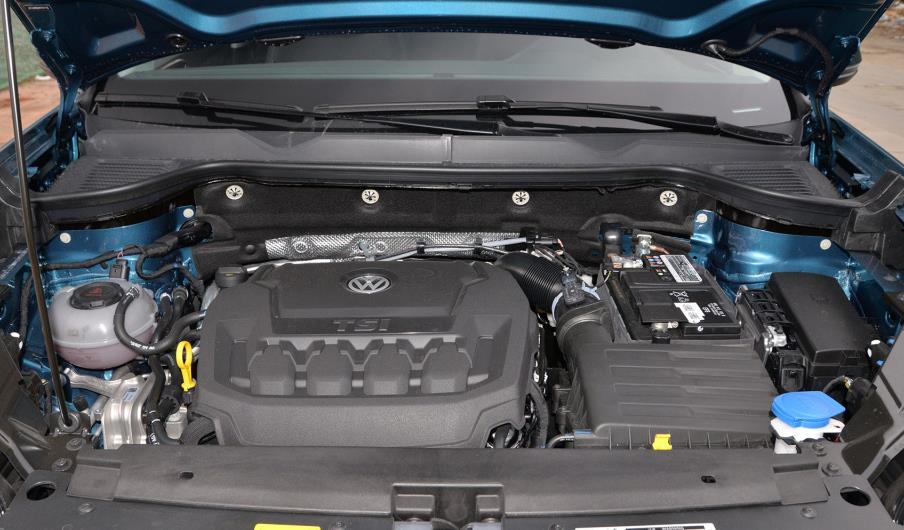 丰田RAV4■开完大众途岳，再试丰田RAV4荣放，车主：一试就试出差距！