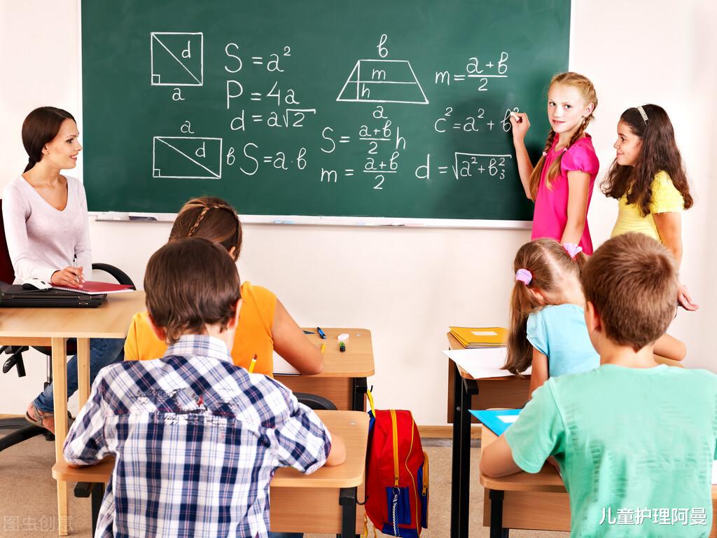 |“倒数第一”的试卷火了，老师看后不忍扣分，网友：建议直接转学