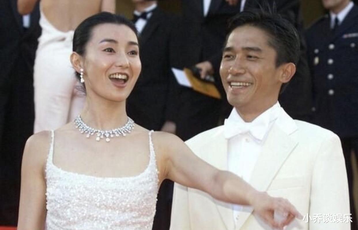 [iu]张曼玉有多不在乎电影节？有时不去有时只穿背心，这操作也没谁了