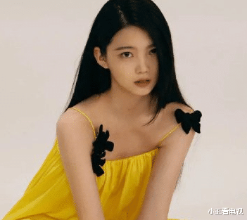 [沂蒙山]娱乐圈畸形文化？因为rap太差火了，还拍了大片出了单曲《淡黄的长裙》