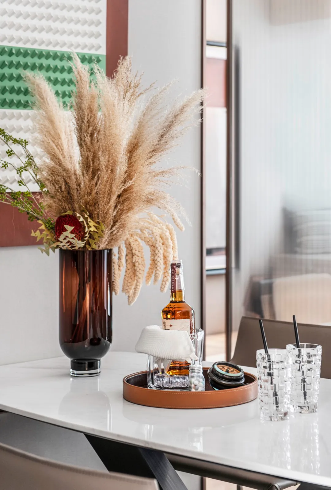 「」75平轻奢三居室，室内开放式格局，时尚温馨！