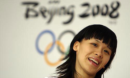 桑兰▲38岁体操冠军桑兰瘫痪22年,如今身价过亿,准备生二胎!