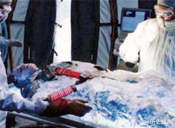 「美国」美国首富将自己冷冻50年，本该在2017年复活，如今怎样了？