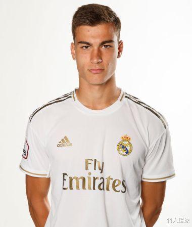 C罗：属于皇马的未来，在皇马B队踢球的小球员中，有哪些希望之星