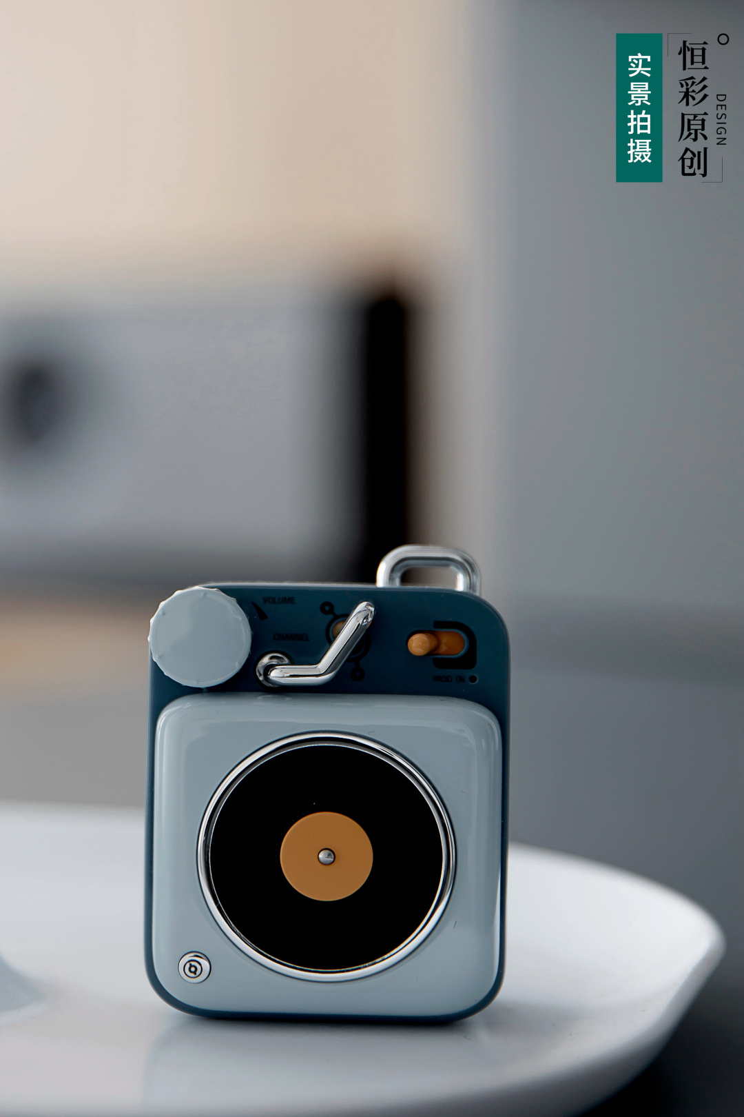 []新作首发 | 180㎡大跃层，两个人一只猫，卫生间可以玩出超级秀场