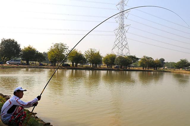 「」新手玩黑坑想“上岸”，给你4个中肯的建议，拒绝被忽悠