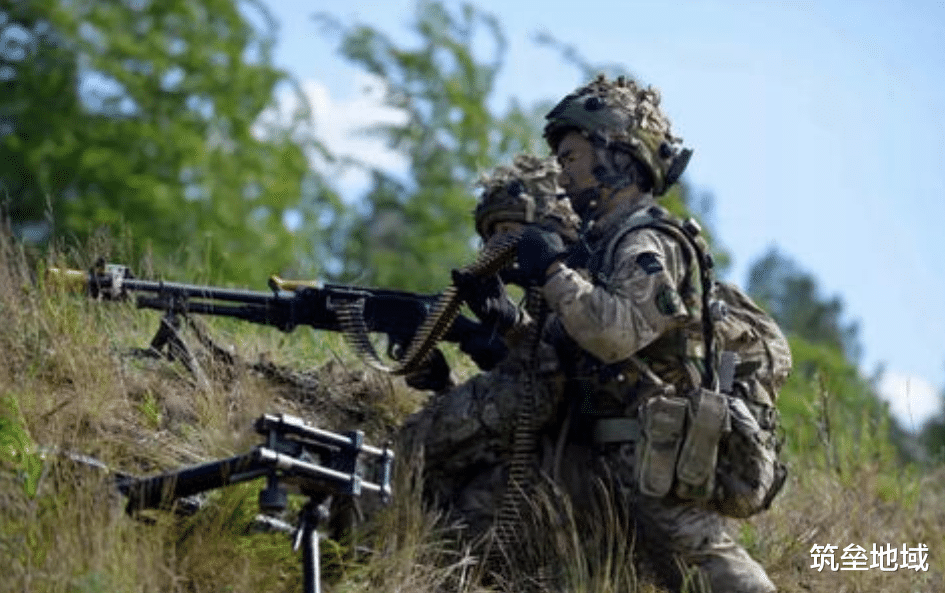 印度：巴铁又增新盟友！尼泊尔出兵40000，直接让印度被迫双线作战