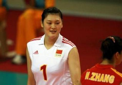 王一梅@王一梅身体素质强于朱婷，却未成为朱婷那样的球星，你怎么看？