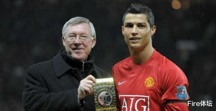 曼联|曼联1-0挖出最水前锋！22岁边锋难堪大用，靠他接班C罗简直是笑话