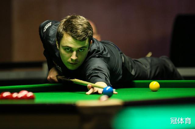 巴赫|斯诺克又一黑马横空出世!6-3淘汰上届四强,丁俊晖苦主轻松晋级
