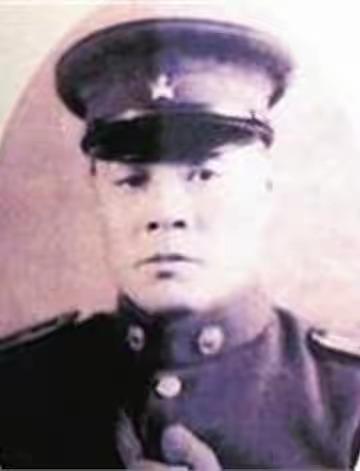 |此人枯瘦如柴却力大无比，一生比武未尝败绩，只要出手必有伤亡