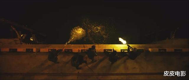 李帝勋■韩国人又破了我们想象的尺度，这部电影里这个贫富悬殊的世界，令我咋舌