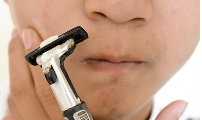 『长寿与衰老』男人寿命长短,还和刮胡子次数有关?两个时间段真的不能刮