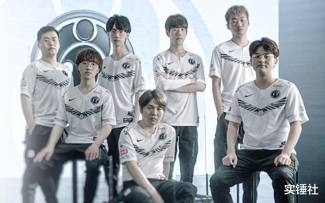 ig|IG淘汰后高管苏小落被喷关评上热搜！LPL四大种子全靠他送进S10？