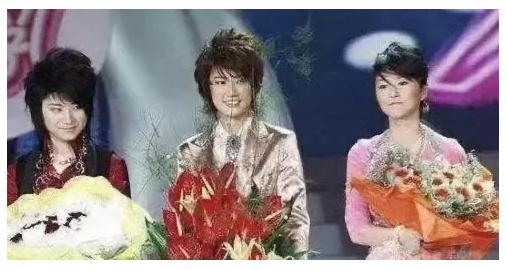 谭维维|2010年,谭维维缠着高晓松出专辑,没想到对方一个骚主意,引万千观众谴责