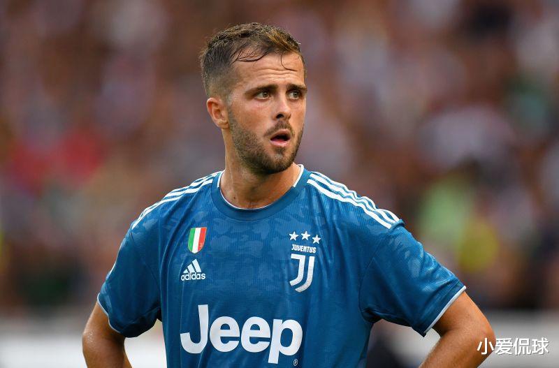 巴塞罗那：巴萨接近8000万欧甩卖未来核心：5大替补现身 谁才是最佳人选？