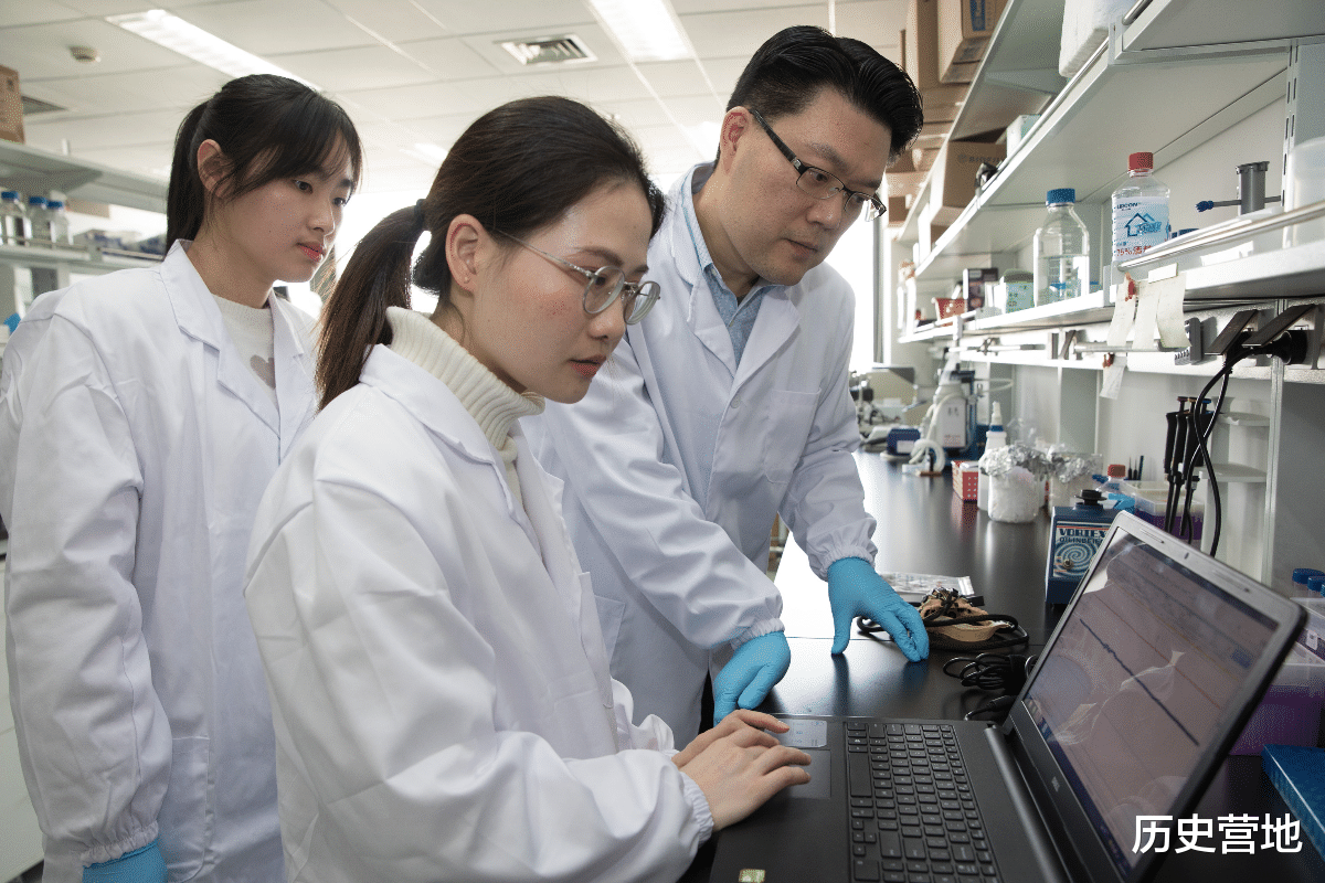 杨振宁|杨振宁那么厉害，美国却不让他去研究核武器，到底是为什么？