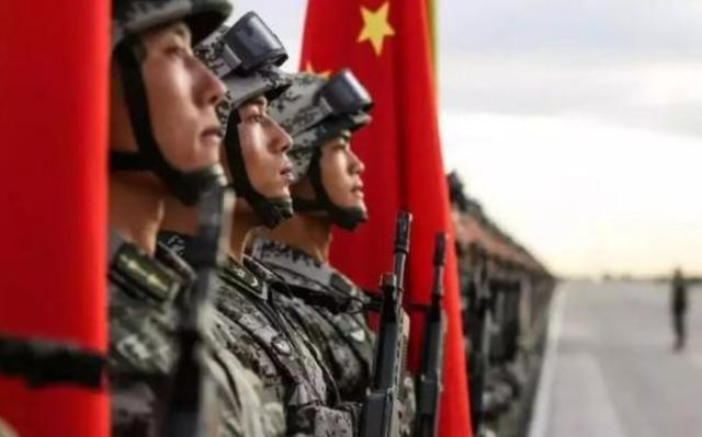 [空军]美空军召开会议，屏幕突现中国国旗，上面的七个字，引发关注