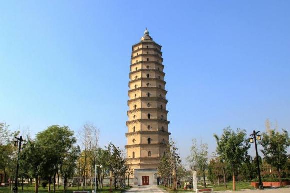 「月球」「真相大白」世界未解之谜全解密