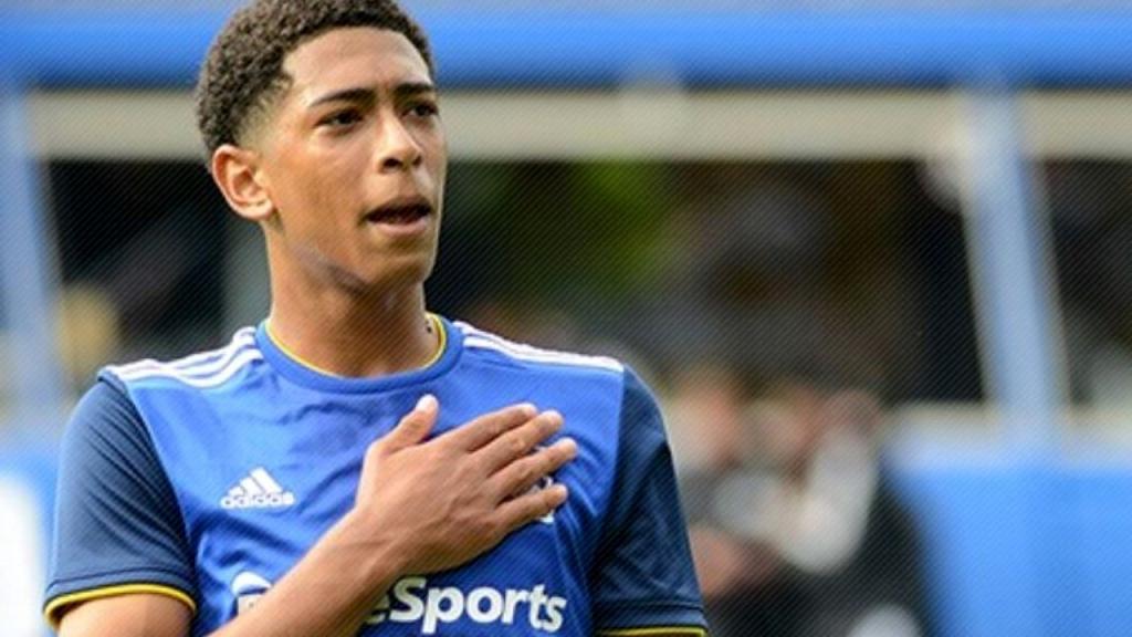 曼联:曼联巨头批准今夏买三人!索帅确定转会目标,曾与大英天才通道密谈