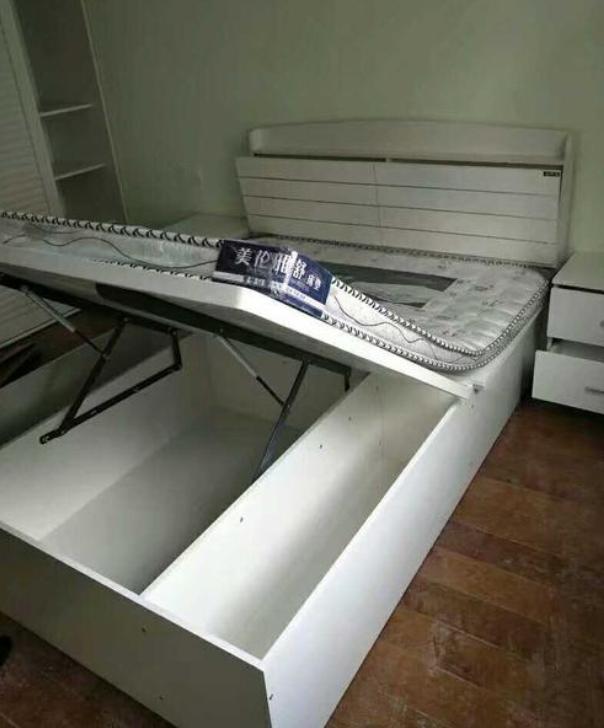 @卧室装修别用这种床了，体验过才知缺点多，别再被坑了