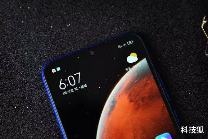 小米科技|怎么想的？有人求着小米涨价