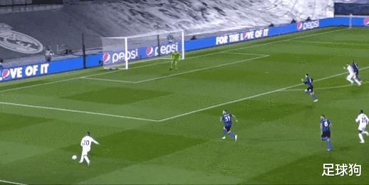 皇家马德里|3-2绝杀，巴西双星拯救齐祖！皇马赢下15亿大战，送国米垫底