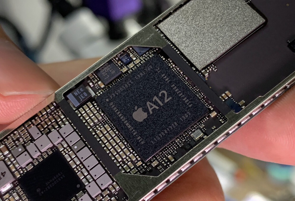 iPhone 4|被淘汰下来的 iPhone 4，你还敢放抽屉里吗？