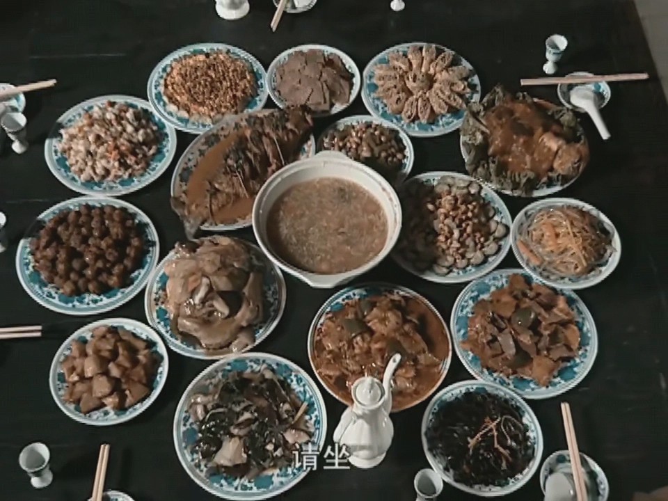 亮剑|亮剑：同样楚云飞的“鸿门宴”，老版是满汉全席，新版则是吃西餐