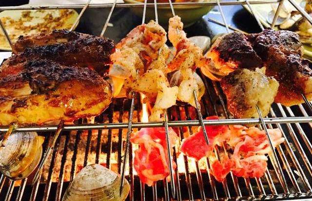 烧烤|烧烤摊上必点的3道“硬菜”，老板一看就知你是内行，不敢坑你！