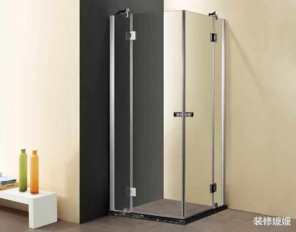 |为什么外国人卫生间不装淋浴房?头一次见这种设计,不得不说聪明