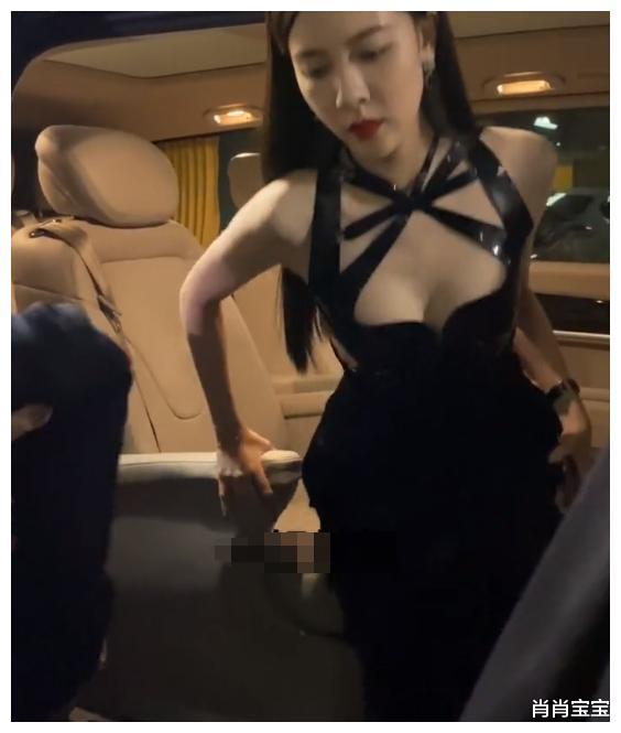 张一山|继宋妍霏张一山分手后，娱乐圈又一情侣官宣分手，网友瞬间炸锅了