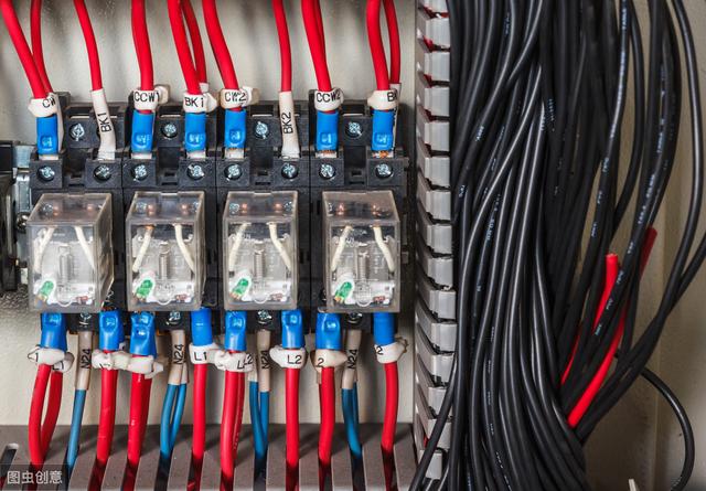 单片机|PLC与单片机控制系统的本质区别是什么？