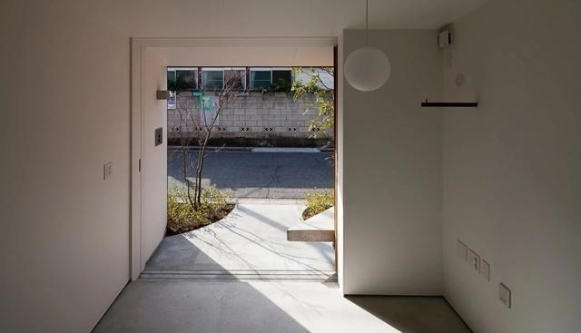 |日本博主晒出自己家的“极简家居”，网友：这布置是真的简单啊