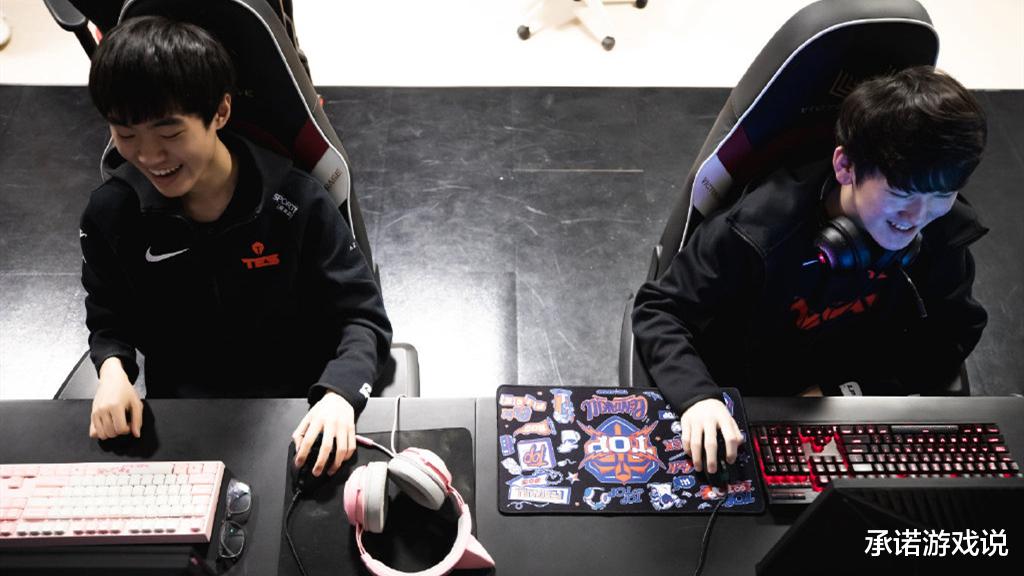 「ig」IG与TES大战前瞻，JKL转会负面消息不断，半决赛谁能完成自我证明