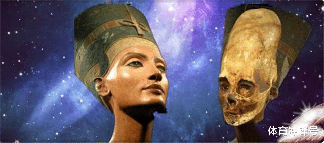 #金字塔#1971年苏联飞行员穿越事件！回到了古埃及，看见外星人在安装金字塔