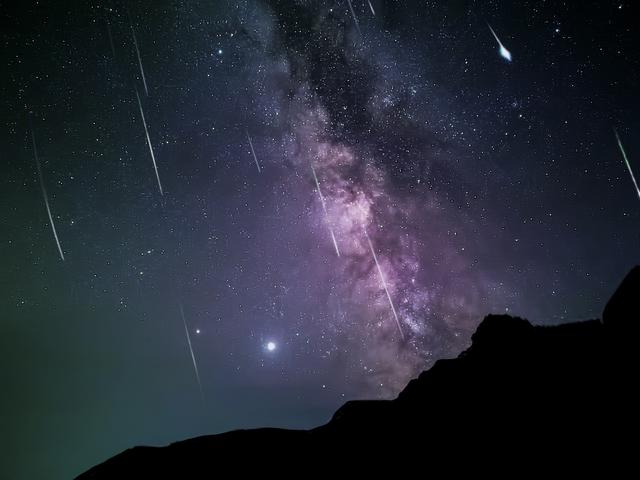 荣耀|最适合追天象的旗舰手机，荣耀30系列出品流星雨大片