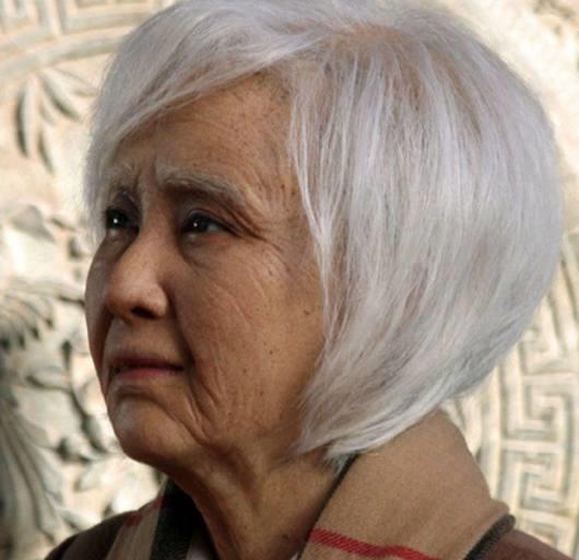 范冰冰老年妆,赵丽颖老年妆,刘涛老年妆,都输给了她的老年妆!