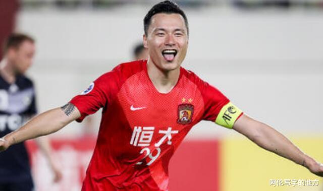 「郜林」李铁国足中锋位置或迎新面孔，表现可圈可点，曾在亚洲杯力挽狂澜